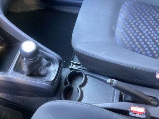 Suzuki Celerio  picture 13