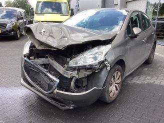 Dezmembrări autoturisme Peugeot 208 208 I (CA/CC/CK/CL), Hatchback, 2012 / 2019 1.0 Vti 12V PureTech 2014/9