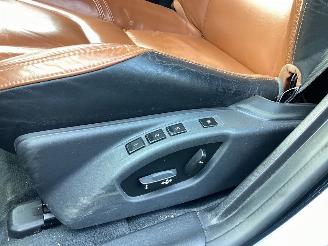 Volvo V-60 2.4 Plug in Hybrid picture 9