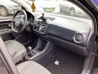 Volkswagen Up! Up! (121), Hatchback, 2011 1.0 12V 60 picture 9