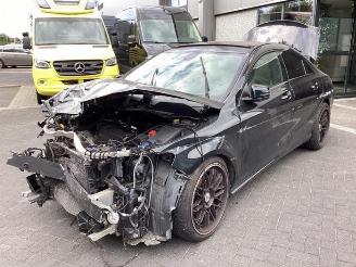 Coche siniestrado Mercedes Cla-klasse CLA (117.3), Sedan, 2013 / 2019 1.6 CLA-200 16V 2013/6