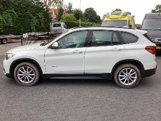 BMW X1 sDrive18i picture 8