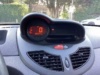 Renault Twingo  picture 16