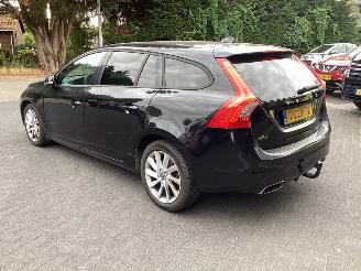 Volvo V-60 2.0 D4 picture 7
