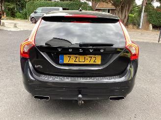 Volvo V-60 2.0 D4 picture 6