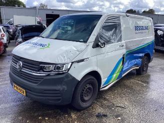 Uttjänta bilar auto Volkswagen Transporter Transporter T6, Van, 2015 / 2024 2.0 TDI 2024/3
