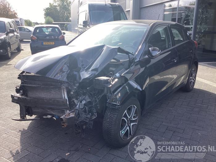 Hyundai I-20 i20 (GBB), Hatchback, 2014 / 2020 1.0 T-GDI 100 12V