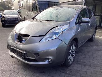 Purkuautot passenger cars Nissan Leaf Leaf (ZE0), Hatchback, 2010 / 2017 Leaf 2014/12