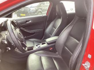 Mercedes A-klasse A (W176), Hatchback, 2012 / 2018 1.6 A-180 16V picture 10
