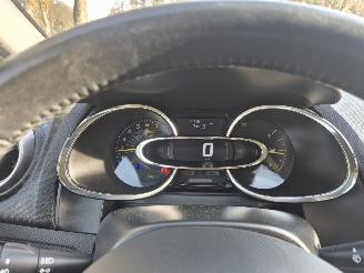 Renault Clio 0,9 TCE NIGHT DAY picture 9