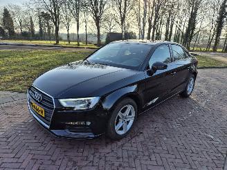 uszkodzony samochody osobowe Audi A3 1.6 TDI schadevrij! 2017/6