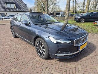 skadebil auto Volvo V-90 2.0 B4 Inscription 2022/6