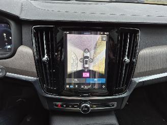 Volvo V-90 2.0 B4 Inscription picture 17
