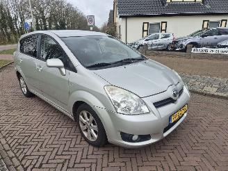 skadebil auto Toyota Corolla-verso 1.8 VVT-i Luna 2008/10