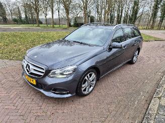 Coche accidentado Mercedes E-klasse 220 CDI Edition Sport Avantgarde 2014/10