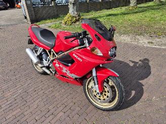 Vaurioauto  motor cycles Ducati ST 2 Tour 2000/5