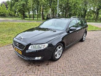 škoda osobní automobily Volvo V-70 2.0 D3 Dynamic Edition 2015/12