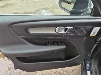 Volvo XC40 1.5 T5 Twin Engine Inscription picture 14