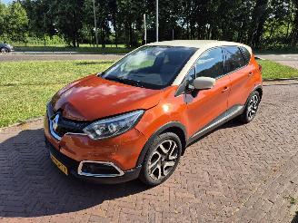 skadebil auto Renault Captur 0.9 TCe Dynamic 2013/7