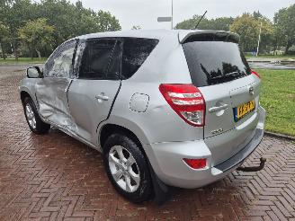 Toyota Rav-4 2.2 D-4D Executive picture 3
