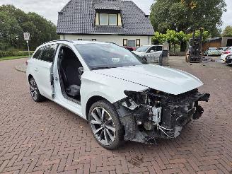 Seat Leon 1.4 TSI EHybrid SPORTSTOURER picture 3
