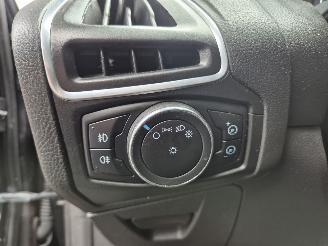 Ford Focus 1.6 Ecoboost Titanium picture 17