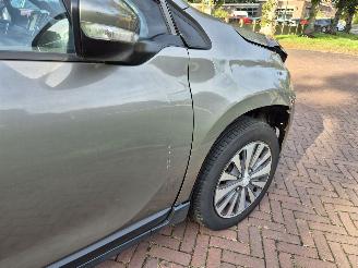 Peugeot 2008 1.2 VTi Active Pack AUTOMAAT! picture 6