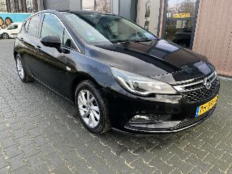 uszkodzony samochody osobowe Opel Astra 1.0 Innovation  77kw Navi Camera PDC Clima Keyles Cruise 2017/6