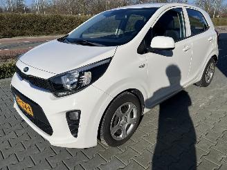 uszkodzony samochody osobowe Kia Picanto 1.0 CVVT ComfortLine Airco Elektrische Ramen 2017/8