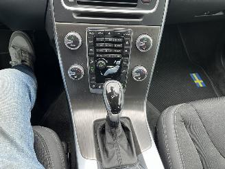 Volvo V-60 T3  Automaat  Navi Camera PDC picture 9