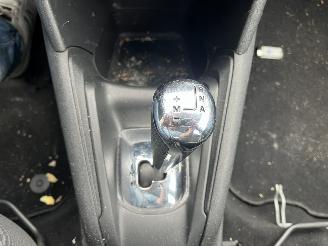 Peugeot 208 1.2 e-VTi  Automaat  Navi Clima Pdc picture 14