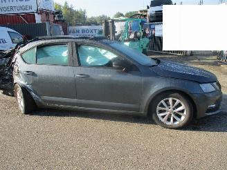 Vrakbiler auto Skoda Octavia  2021/1