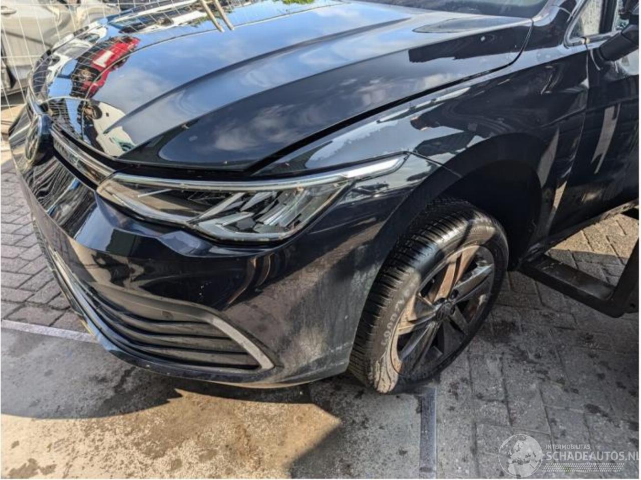 Volkswagen Golf Golf VIII (CD1), Hatchback, 2019 1.0 TSI 12V