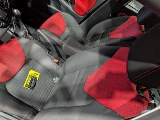 rozbiórka samochody osobowe Renault Clio Clio IV (5R), Hatchback 5-drs, 2012 / 2021 0.9 Energy TCE 90 12V 2012/11