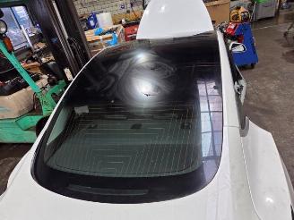 Tesla Model 3 Model 3, Sedan, 2017 Long Range AWD 75 kWh picture 4