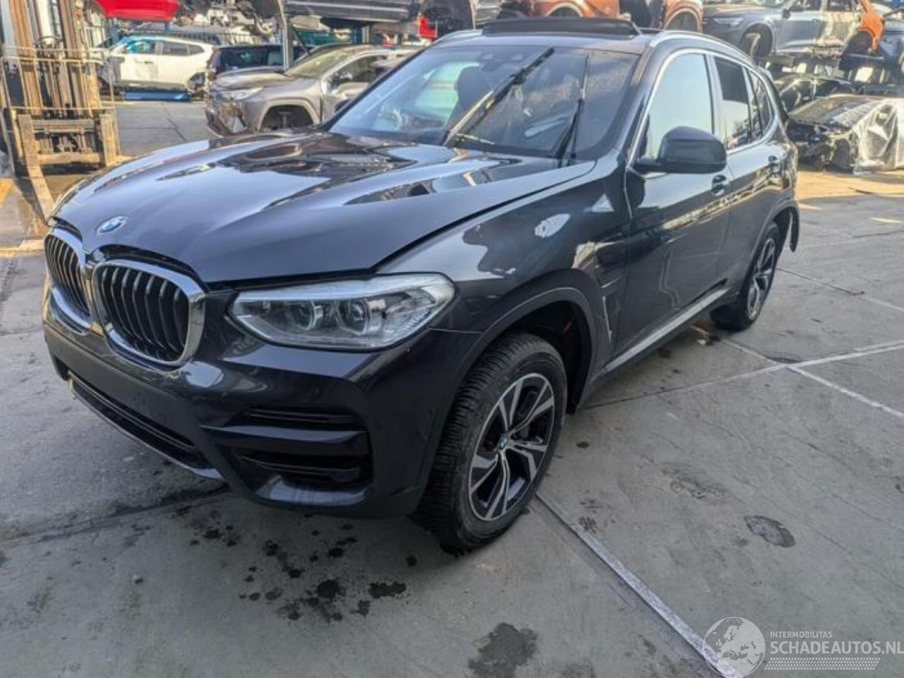 BMW X3 X3 (G01), SUV, 2017 xDrive 30e 2.0 TwinPower Turbo 16V