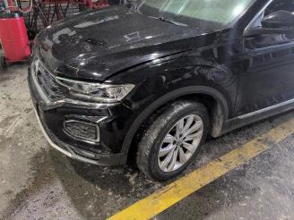 Volkswagen T-Roc T-Roc I, SUV, 2017 1.5 TSI Evo BMT 16V picture 2