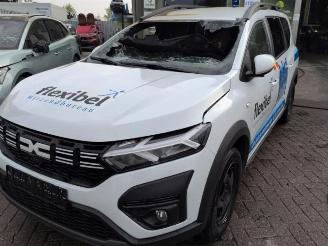 Auto da rottamare Dacia Jogger Jogger, MPV, 2022 1.0 TCe 110 12V 2024/9