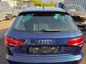 Dezmembrări autoturisme Audi A3 A3 Sportback (8VA/8VF), Hatchback 5-drs, 2012 / 2020 1.0 30 TFSI 12V 2020/1