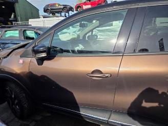 demontáž osobní automobily Renault Captur Captur (2R), SUV, 2013 1.2 TCE 16V EDC 2015/5