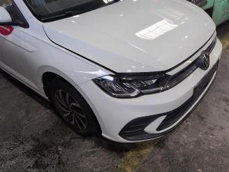 Vaurioauto  passenger cars Volkswagen Polo Polo VI (AW1), Hatchback 5-drs, 2017 1.0 MPI 12V 2022/6