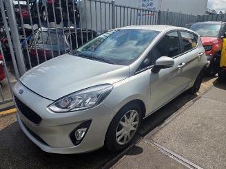 Vrakbiler auto Ford Fiesta Fiesta 7, Hatchback, 2017 1.0 EcoBoost 12V 2021/2