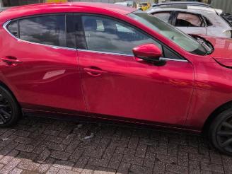 Mazda 3 3 Sport (BP), Hatchback, 2018 2.0 SkyActiv-X M Hybrid 16V picture 3