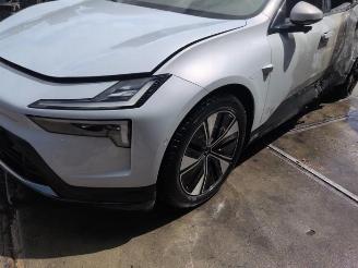 Vrakbiler auto Polestar 4 Polestar 4, SUV, 2023 Long Range Single Motor 100 kWh 2024/9