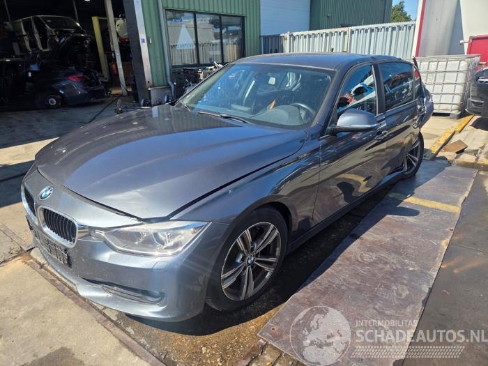 BMW 3-serie 3 serie (F30), Sedan, 2011 / 2018 316d 2.0 16V