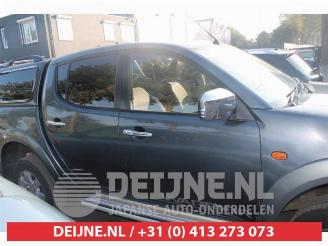 Mitsubishi L-200  picture 9