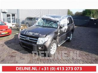 rozbiórka samochody osobowe Mitsubishi Pajero Pajero Hardtop (V6/7), Terreinwagen, 2000 / 2006 3.2 DI-D 16V Van 2011