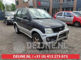 Coche siniestrado Daihatsu Terios Terios (J1), Terreinwagen, 1997 / 2006 1.3 16V DVVT 4x2 2003/5