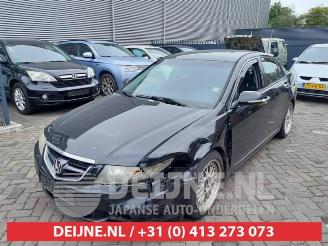 Vrakbiler auto Honda Accord Accord (CL/CN), Sedan, 2001 / 2008 2.0 i-VTEC 16V 2003/10