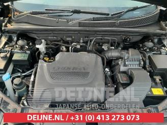 Kia Sorento Sorento II (XM), SUV, 2009 / 2015 2.2 CRDi 16V VGT 4x4 picture 28